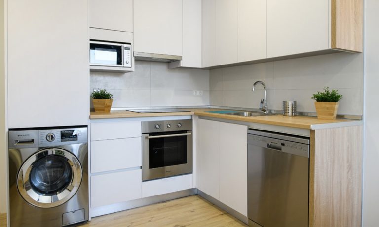 imagen de la cocina de un apartamento de la residencia de la flota